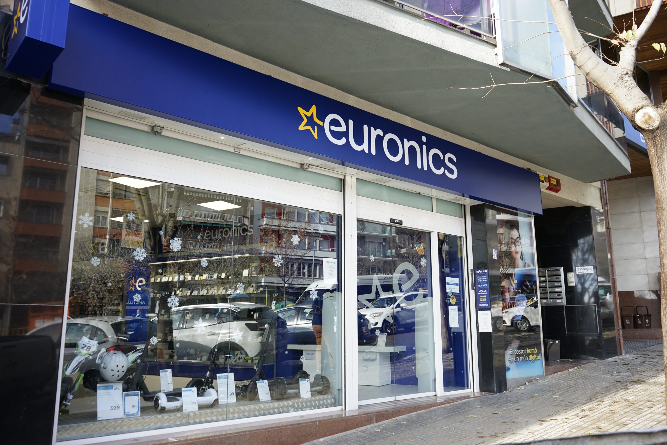 Euronics berga fachada